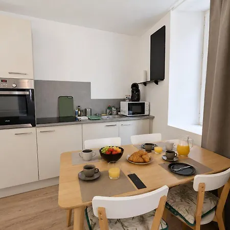 Le Petit Forez, Cosy Et Authentique Apartment